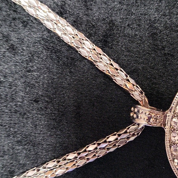 Holiday - Picture 3 of 3